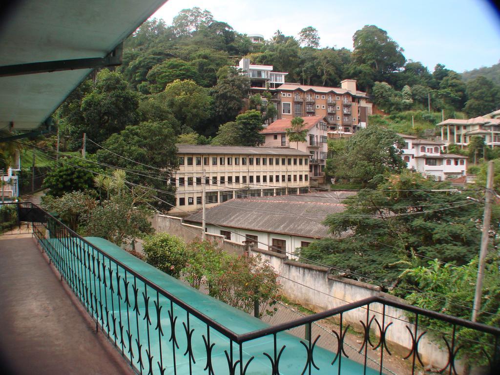Serenity Kandy Extérieur photo